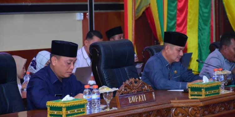 Pansus DPRD Lingga Gelar Paripurna Laporan LKPJ Bupati 2021