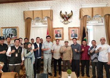 Jasa Raharja bersama Satgas Bencana BUMN Gotong Royong Bantu Masyarakat Korban Gempa Cianjur