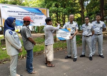 Jasa Raharja Kepri Serahkan Bantuan Tanggung Jawab Sosial & Lingkungan di Wisata Tangga Seribu Sekupang