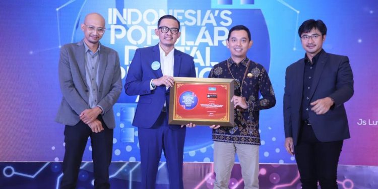 Jasa Raharja Raih Penghargaan Indonesia’s Popular Digital Product 2023 dari The Iconomics