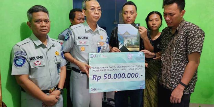 Cepat Tanggap, Kurang Dari 1 Hari Jasa Raharja Kepri Santuni Korban Meninggal Dunia Kecelakaan Dekat Perum Sei Daun Batam