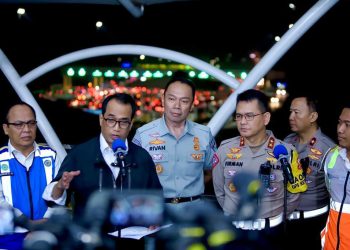 Rivan A Purwantono: Menteri Perhubungan, Kakorlantas Polri dan Jasa Raharja Amankan Mudik di Km 70 Tol Cikarang Utama
