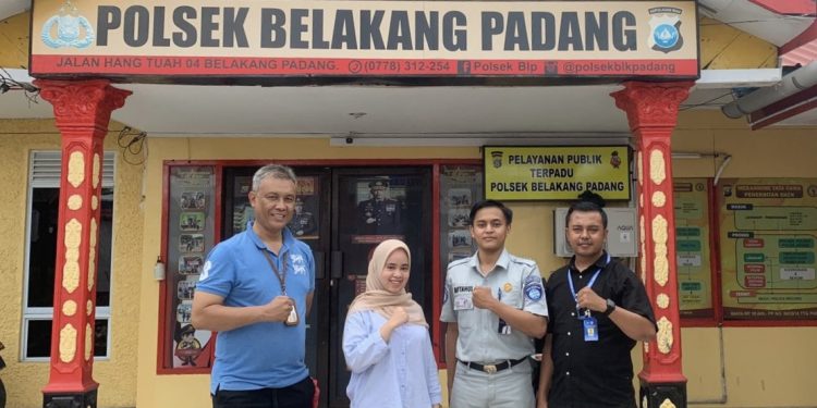 Samsat Kepri Hadir Melayani Masyarakat Belakang Padang Di Hari Libur