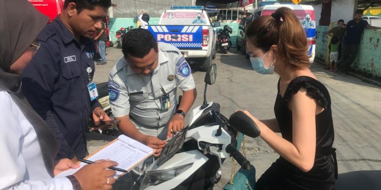 Jasa Raharja Kepri Bersama Tim Pembina Samsat Kabupaten Karimun Kembali Lakukan Operasi Penertiban Pajak Kendaraan Bermotor