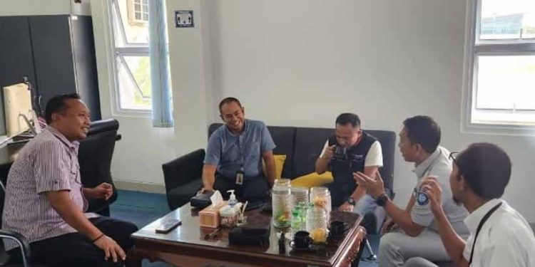 Tingkatkan Kepatuhan Pelunasan PKB/SWDKLLJ, Jasa Raharja Bersinergi Dengan Forum BUMN Tanjungpinang