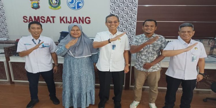 Tingkatkan Penerimaan SWDKLLJ, Jasa Raharja Kepri Lakukan Kunjungan Ke Samsat Kijang