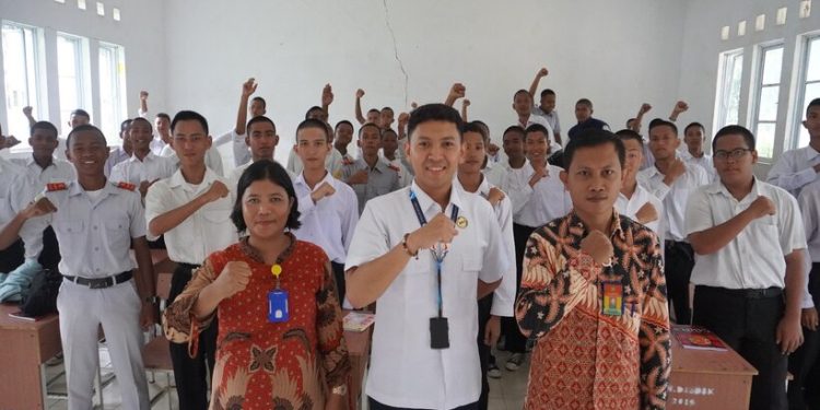 Jasa Raharja Kepri Lakukan Program Pengajar Peduli Keselamatan Lalu Lintas di SMK Aljabar Batam
