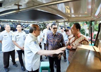 Direktur Utama Jasa Raharja Pantau Pelaksanaan Operasi Zebra Gabungan di Taman Bungkul Surabaya