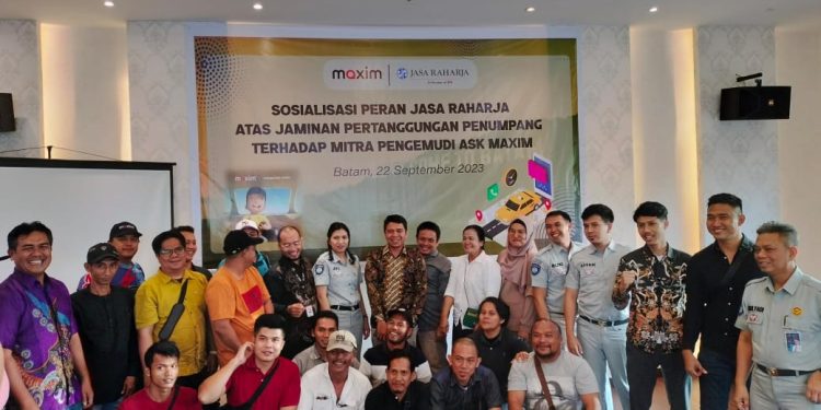 Jasa Raharja Kepri Sosialisasikan Keselamatan Berlalu Lintas Kepada Driver Maxim Batam