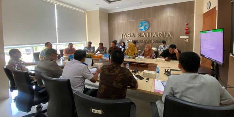 Jasa Raharja Kepri Inisiasi Rapat Koordinasi FKLL Bersama 5 Pilar Keselamatan