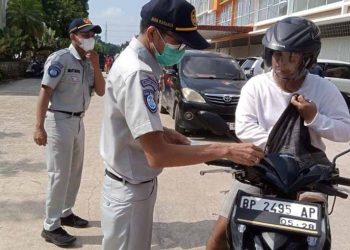 Jasa Raharja Kepri Lakukan Operasi Pengendalian, Pemeriksaan dan Pengawasan Bersama Tim Pembina Samsat Batu Aji Batam