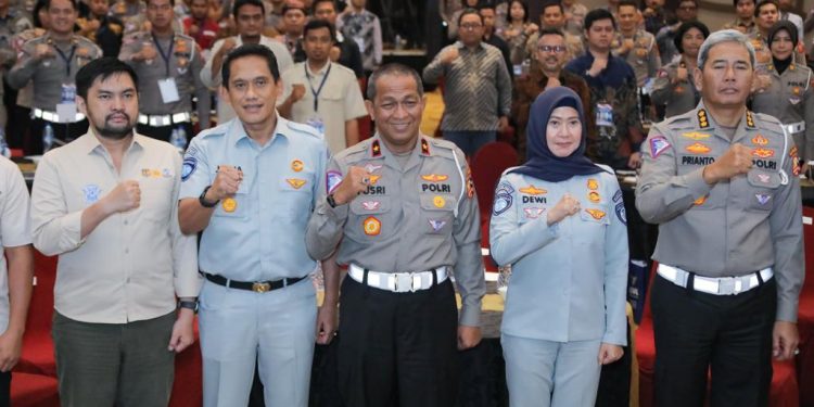 Jasa Raharja Dukung Korlantas Polri Gelar Sosialisasi Aplikasi SIGNAL Tingkatkan Kecepatan Layanan dan Kepatuhan Pembayaran Pajak Kendaraan