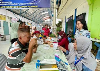 Wujudkan Keselamatan Transportasi, Jasa Raharja Kepri Adakan Pengobatan Gratis di Pelabuhan