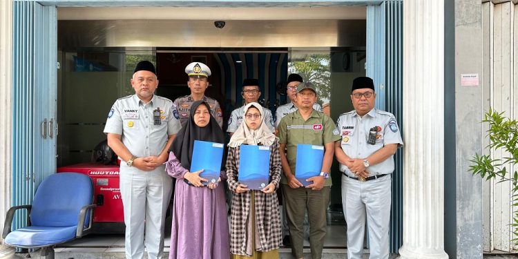 Jasa Raharja Serahkan Santunan Korban Kecelakaan di KM 370 A Tol Batang – Semarang