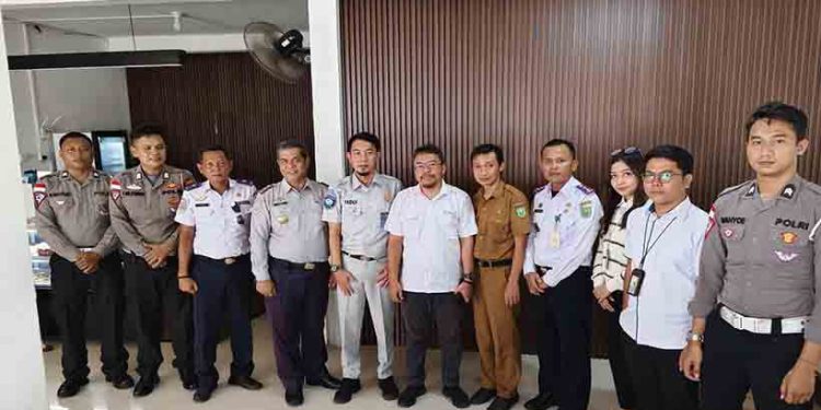 Jasa Raharja Bersama FKLL Kabupaten Natuna Berkomitmen Tekan Angka Kecelakaan Lalu Lintas