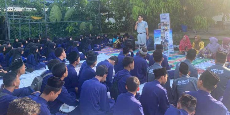 Jasa Raharja Kepri dan Polresra Barelang Adakan Gelar Peduli Keselamatan di SMAN 25 Batam