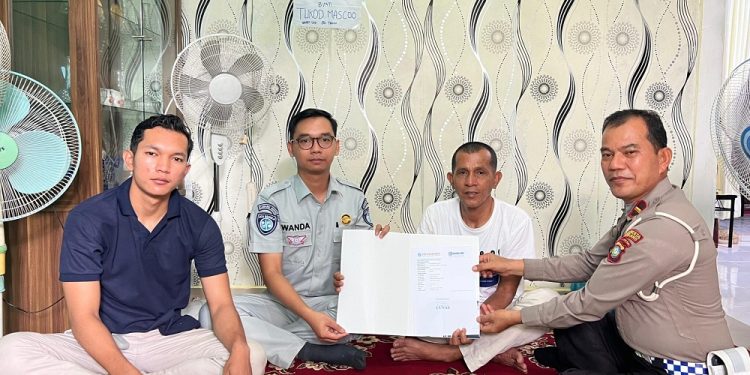 Cepat Tanggap, Jasa Raharja Kepri Serahkan Santunan Meninggal Dunia Korban Laka Lantas di Depan UIB Batam