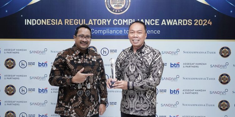 Penuhi Kewajiban Kepatuhan Hukum, Jasa Raharja Sabet Penghargaan Bergengsi dari Indonesia Regulatory Compliance Award 2024