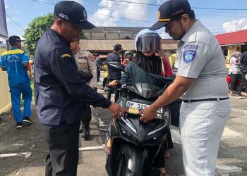 Tingkatkan Kepatuhan Pajak, Jasa Raharja Kepri dan Tim Pembina Samsat Tanjung Batu Kundur Gelar Operasi Dalrikwas