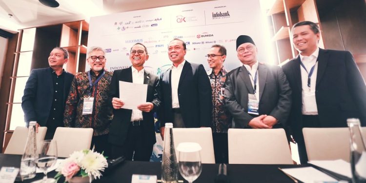 Hadiri Indonesia Insurance Summit 2024, Rivan A. Purwantono Dorong Kolaborasi Sektor Asuransi