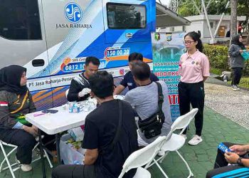 Meriahkan Lomba Lari Harhubnas, Jasa Raharja Kolaborasi Layanan Kesehatan Gratis di Alun-Alun Engku Putri