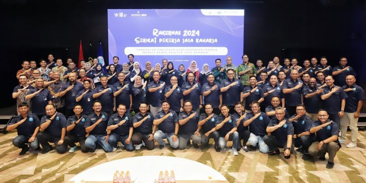 Rivan A Purwantono Tekankan Semangat Sinergi dan Kolaborasi dalam Rakernas Serikat Pekerja Jasa Raharja