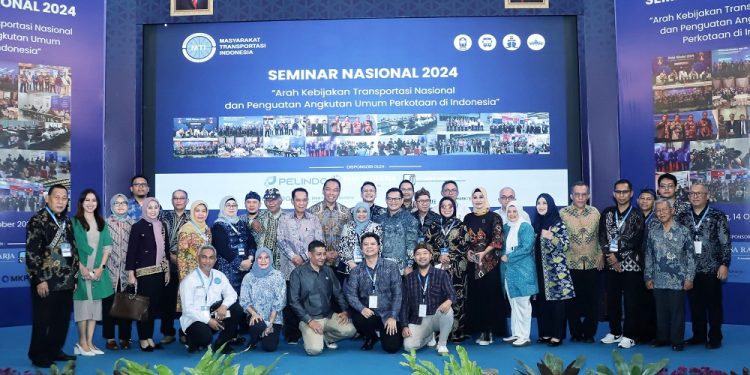 Gelar Seminar Nasional Bersama MTI, Rivan A. Purwantono Paparkan Langkah Inovatif Jasa Raharja Tingkatkan Pelayanan dan Tekan Kecelakaan