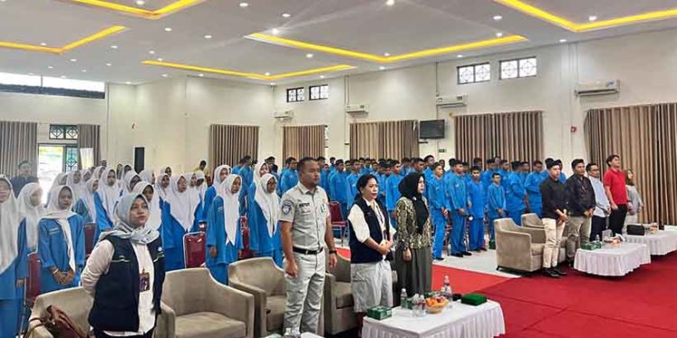 Jasa Raharja Kepri Laksanakan PPKL dan Sosialisasi di SMK Ibnu Shina bersama AAUI Batam