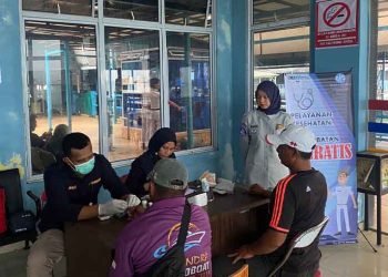 Jasa Raharja Gelar Cek Kesehatan Gratis di Pelabuhan Tanjung Uban