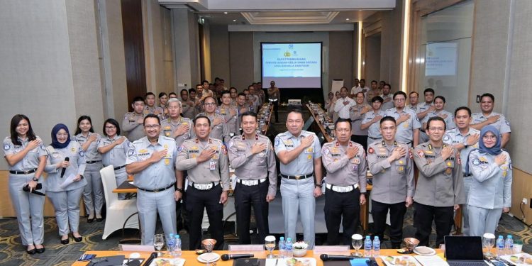 Jasa Raharja dan POLRI Perpanjang Kerja Sama untuk Keselamatan dan Layanan Transportasi