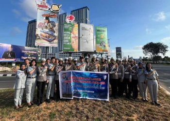 Jasa Raharja dan Polda Kepri Apresiasi Masyarakat Taat Berkendara di Simpang Frengky