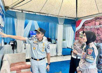 Direktur Keuangan PT Jasa Raharja Tinjau Pos Pelayanan Terpadu Jabar untuk Arus Mudik dan Balik Idulfitri 2025