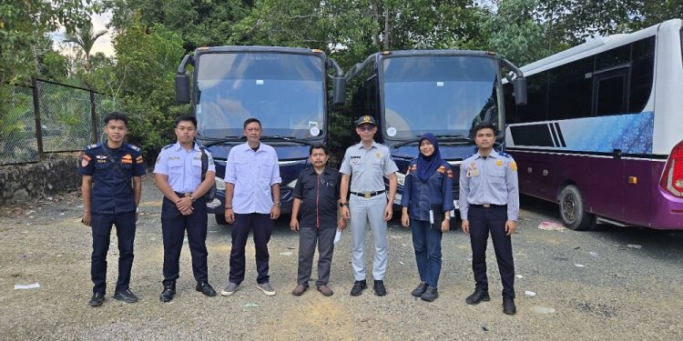 Jasa Raharja, BPTD Kelas II Kepri, dan Dishub Bintan Laksanakan Pemeriksaan Kelayakan Kendaraan Umum di Bintan