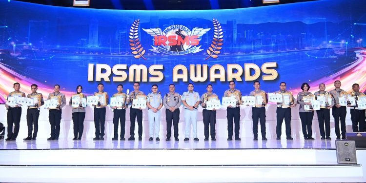 Jasa Raharja dan Korlantas Polri Serahkan IRSMS Award kepada Polda dan Polres yang Sigap Melaporkan Kecelakaan