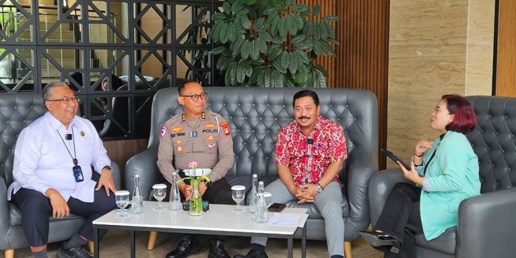 Jasa Raharja Kepri Lakukan Talkshow bersama Tim Pembina Samsat Kepri di Hotel Santika