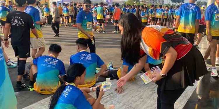 Jasa Raharja Kepri Gencarkan Pembagian Flyer Pemutihan Pajak Kendaraan Bermotor di Kegiatan FKIJK Run 2025