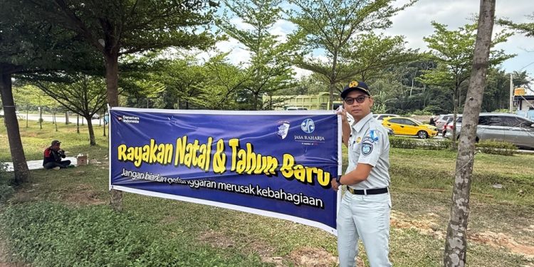Jasa Raharja Kepri Dukung Kelancaran Nataru Lewat Aksi Simpatik di Pelabuhan Telaga Punggur