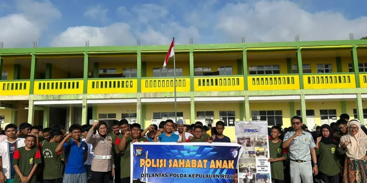 Jasa Raharja dan Polda Kepri Gelar Program PPKL dan Sosialiasasi Keselamatan di SMKN 7 dan SMKN 10 Batam