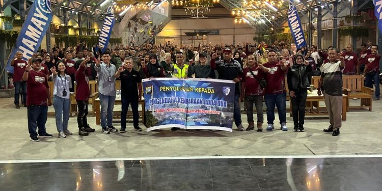 Jasa Raharja dan Ditlantas Polda Kepri Gelar Safety Driving dan sosialisasi Lapor Laka JR Ku bersama Komunitas YNCI (Yamaha N-Max Club Indonesia)