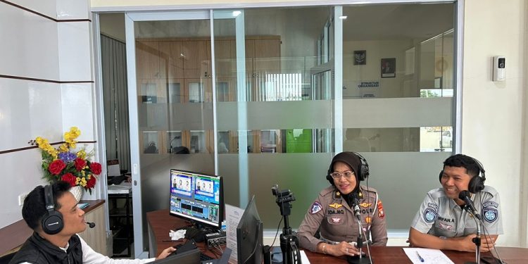 RRI Gelar Dialog Interaktif Keselamatan Berlalu Lintas dan Fitur Lapor Laka JRKu bersama Ditlantas Polda dan Jasa Raharja Kepri