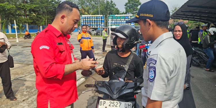 Jasa Raharja Kepri Bersama Tim Pembina Samsat Gelar Operasi Gabungan Tingkatkan Kepatuhan Pajak Kendaraan Bermotor