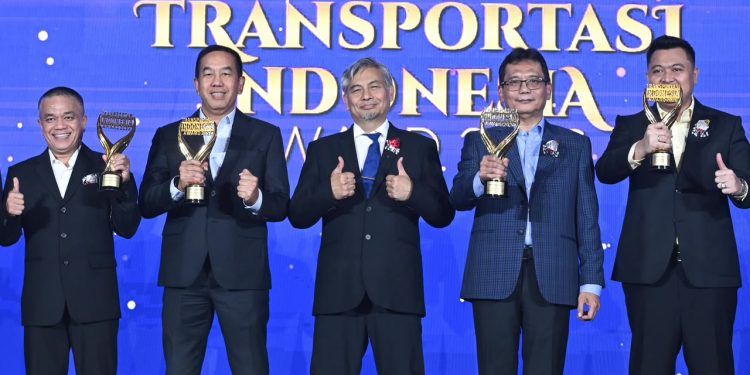 Berkontribusi terhadap Keselamatan dan Mobilitas Masyarakat, Jasa Raharja Raih Penghargaan di Ajang Transportasi Indonesia Awards 2026