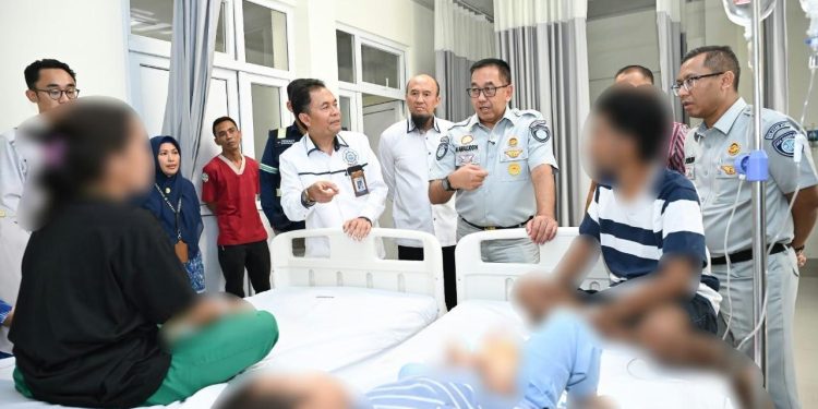 Pastikan Jaminan Perawatan Berjalan Baik, Direksi Jasa Raharja Tinjau Korban KMP Putri Yasmin di Rumah Sakit
