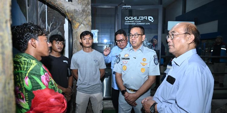Pastikan Pelayanan Maksimal, Dirut dan Dirops Jasa Raharja Tinjau Langsung Penanganan Korban KM Virgo Transport 8